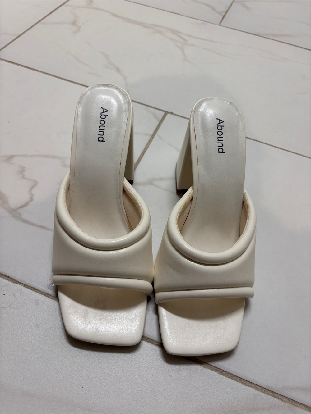 Abound White Padded Square-Toe Slide Mules